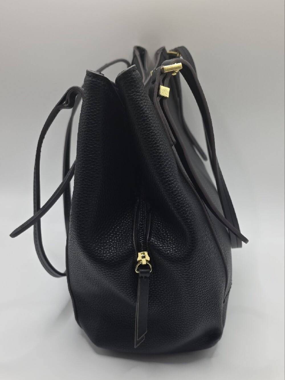Liz Claiborne Black Pebbled Shoulder Tote with Gold Hardware - Picture 4 of 11